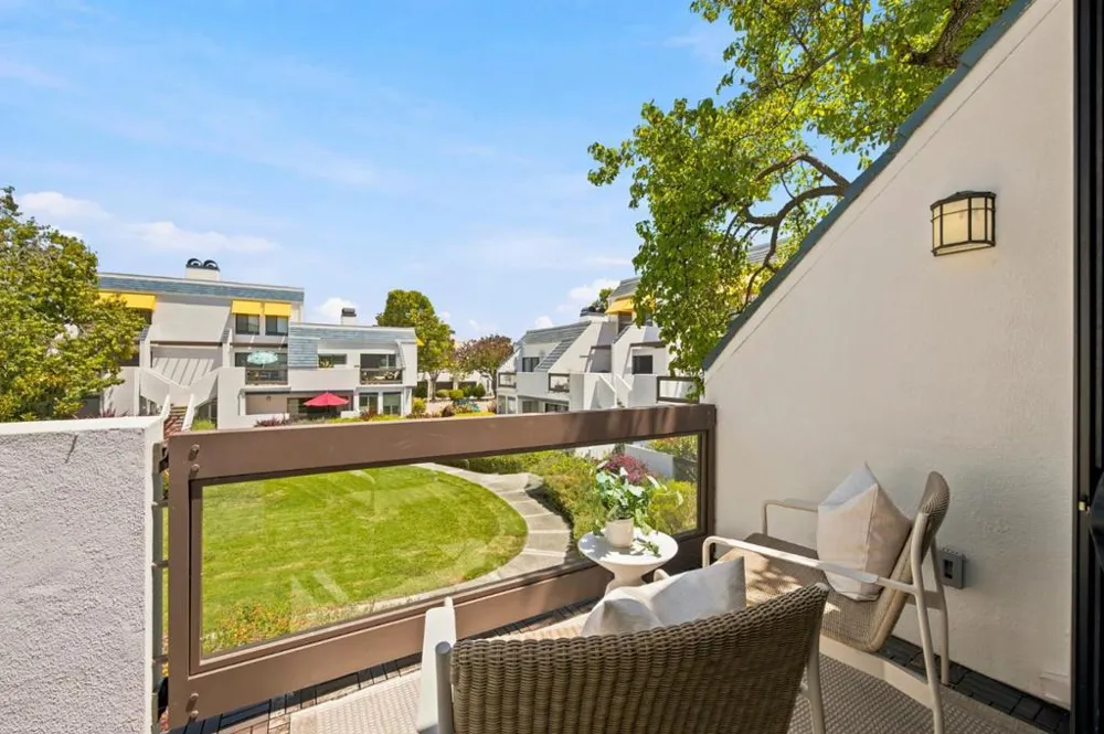 681 Portofino Lane Foster City, CA 94404