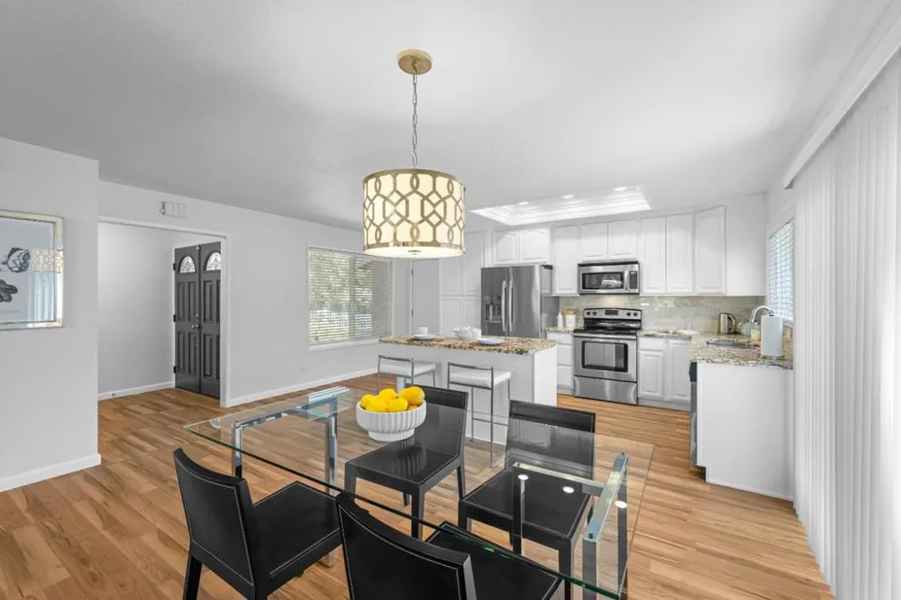 8395 Westwood Drive Gilroy, CA 95020