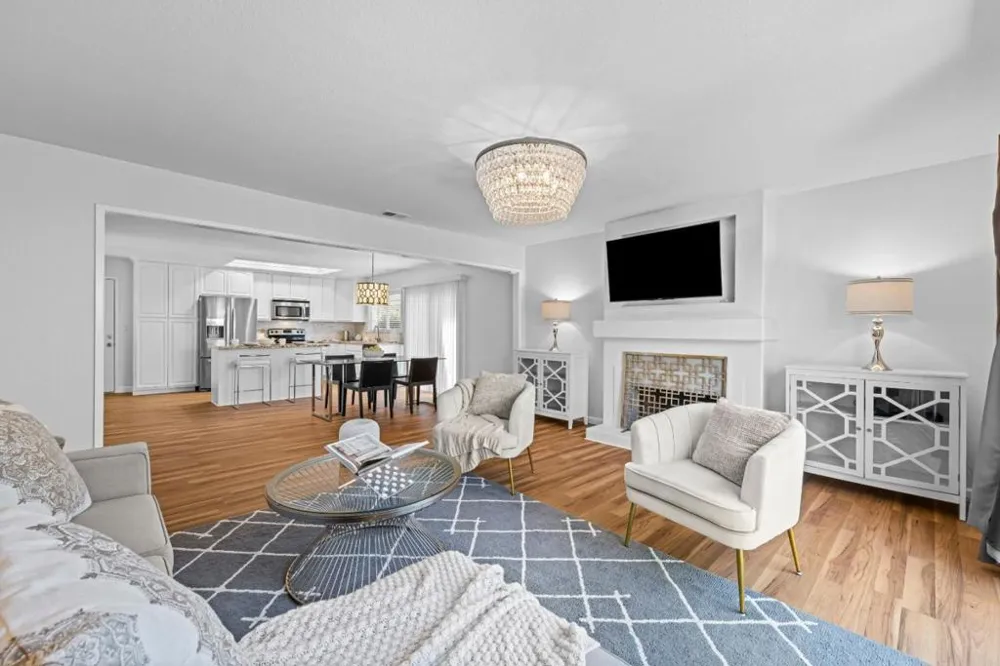 8395 Westwood Drive Gilroy, CA 95020