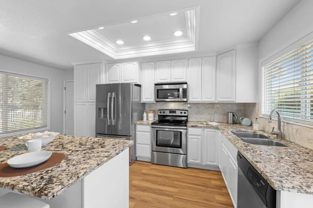 8395 Westwood Drive Gilroy, CA 95020