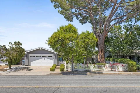 8395 Westwood Drive