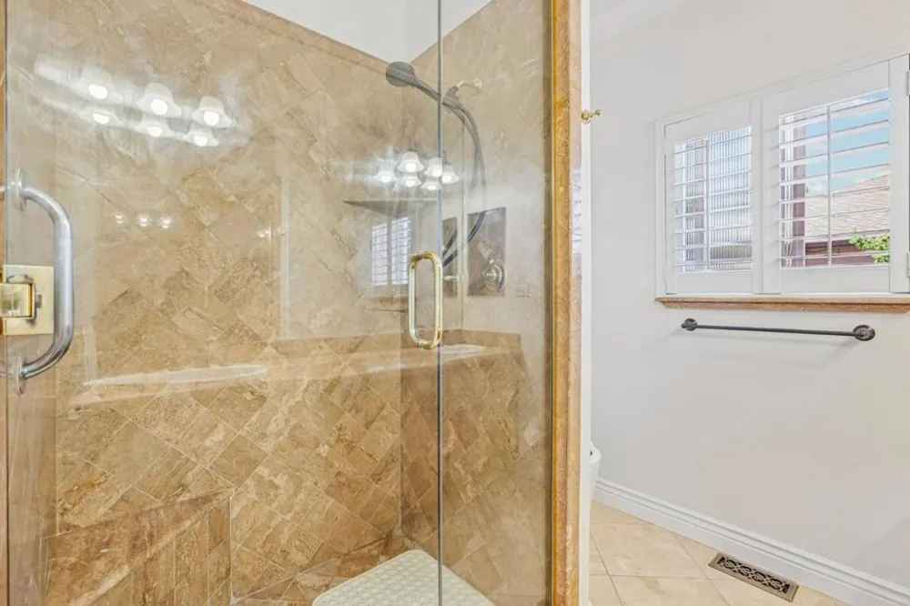 1515 S Ridgemark Drive Hollister, CA 95023