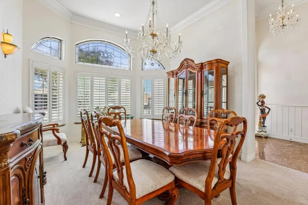 1515 S Ridgemark Drive Hollister, CA 95023