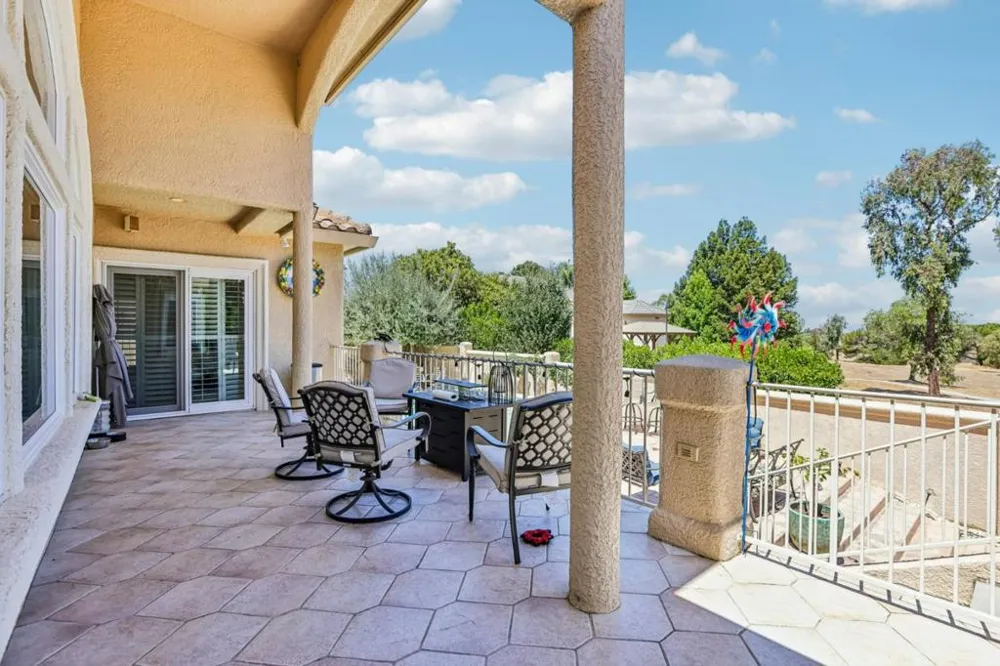 1515 S Ridgemark Drive Hollister, CA 95023