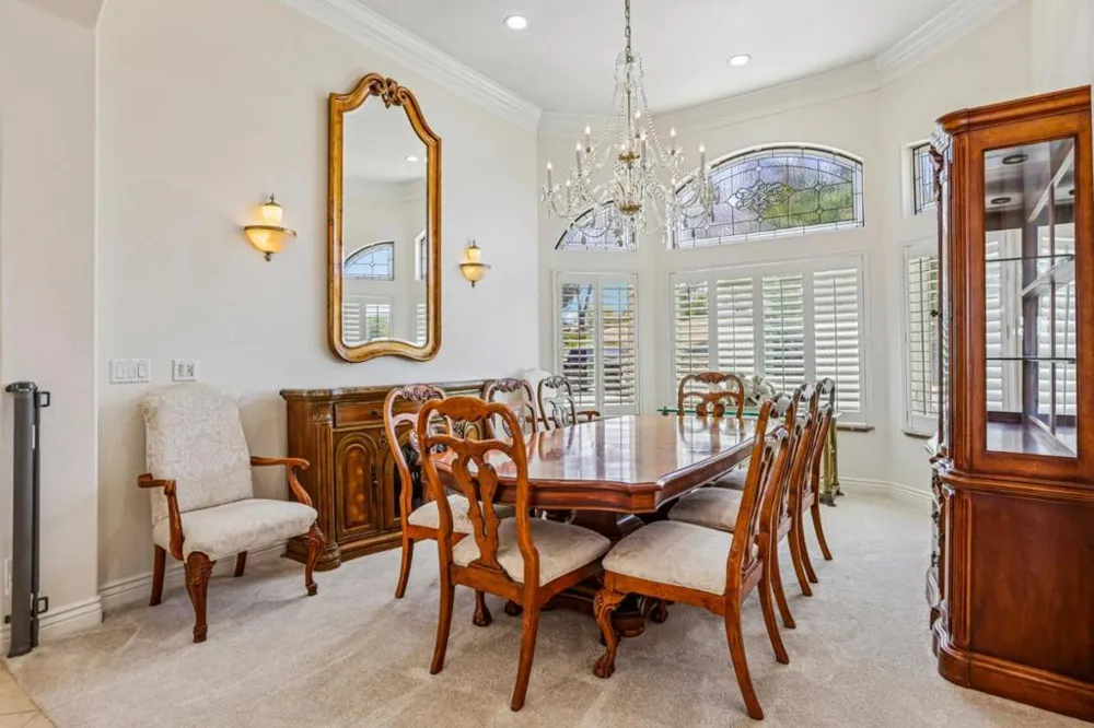 1515 S Ridgemark Drive Hollister, CA 95023