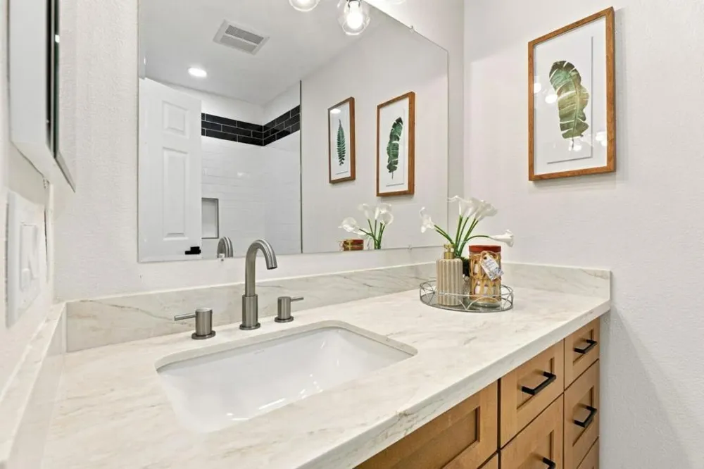 1385 Kelly Park Circle Morgan Hill, CA 95037