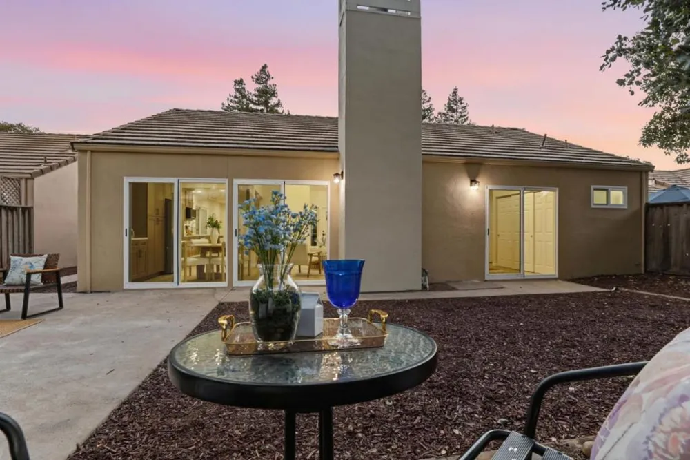1385 Kelly Park Circle Morgan Hill, CA 95037