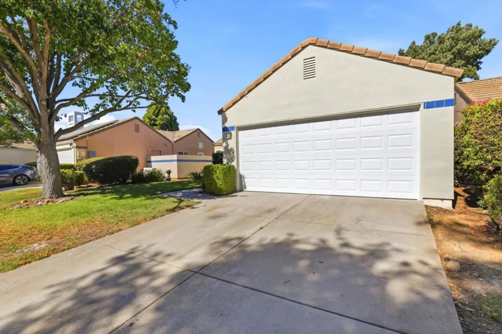1385 Kelly Park Circle Morgan Hill, CA 95037
