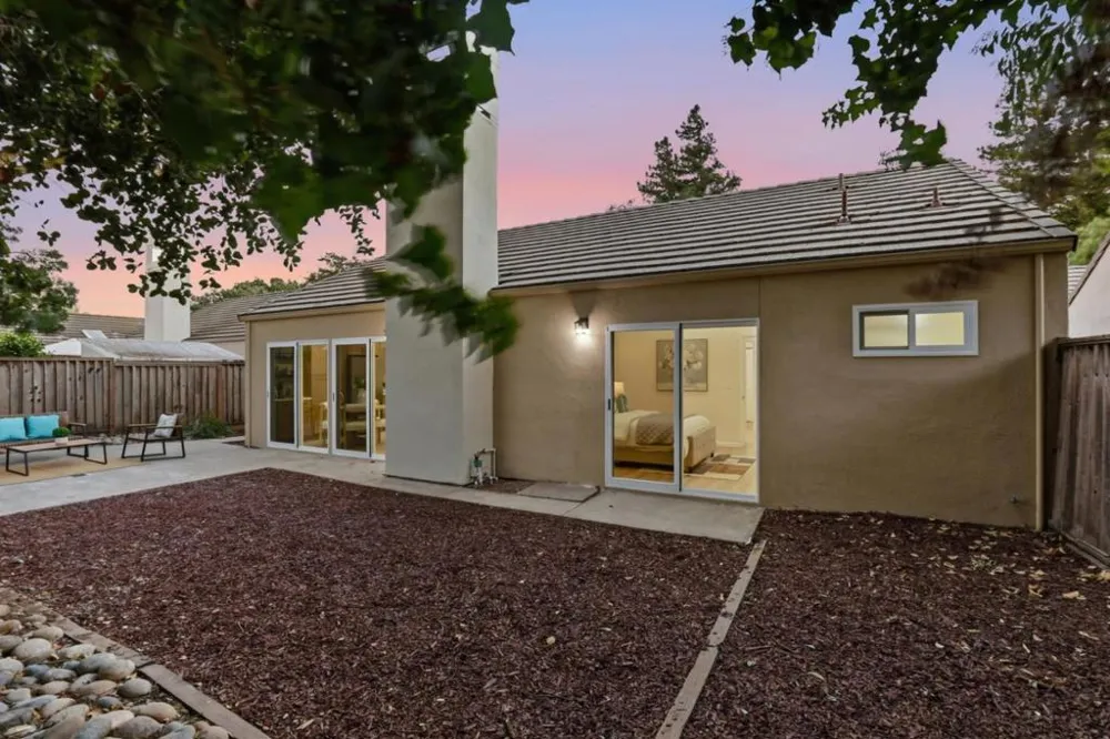 1385 Kelly Park Circle Morgan Hill, CA 95037