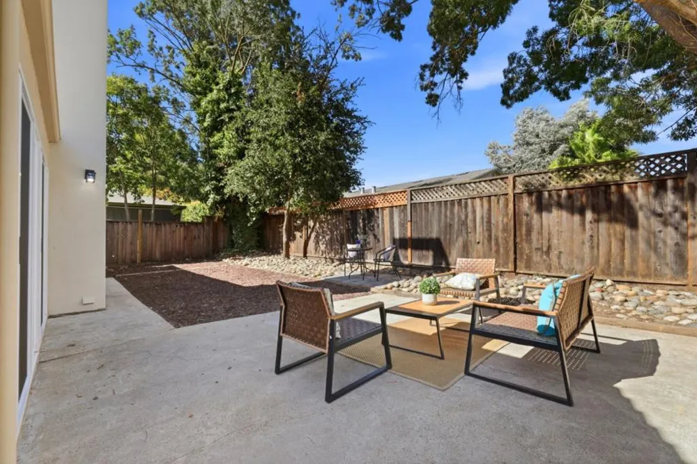 1385 Kelly Park Circle Morgan Hill, CA 95037