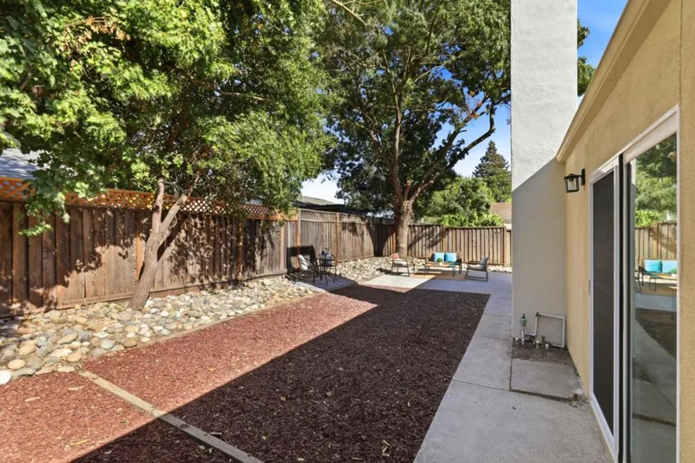 1385 Kelly Park Circle Morgan Hill, CA 95037