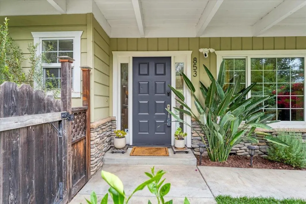 853 Old San Jose Road Soquel, CA 95073