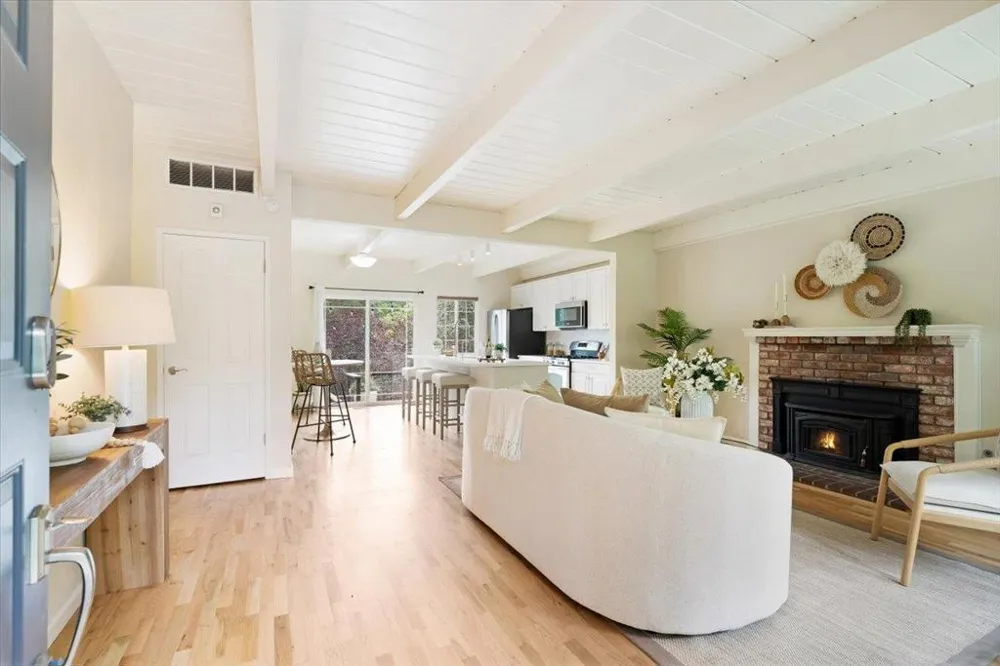 853 Old San Jose Road Soquel, CA 95073