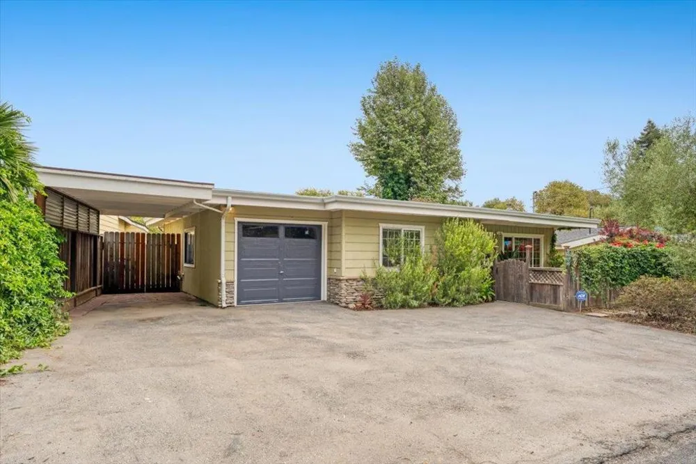 853 Old San Jose Road Soquel, CA 95073