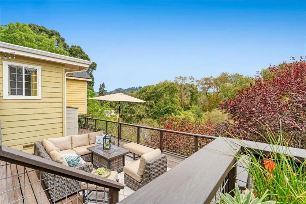 853 Old San Jose Road Soquel, CA 95073