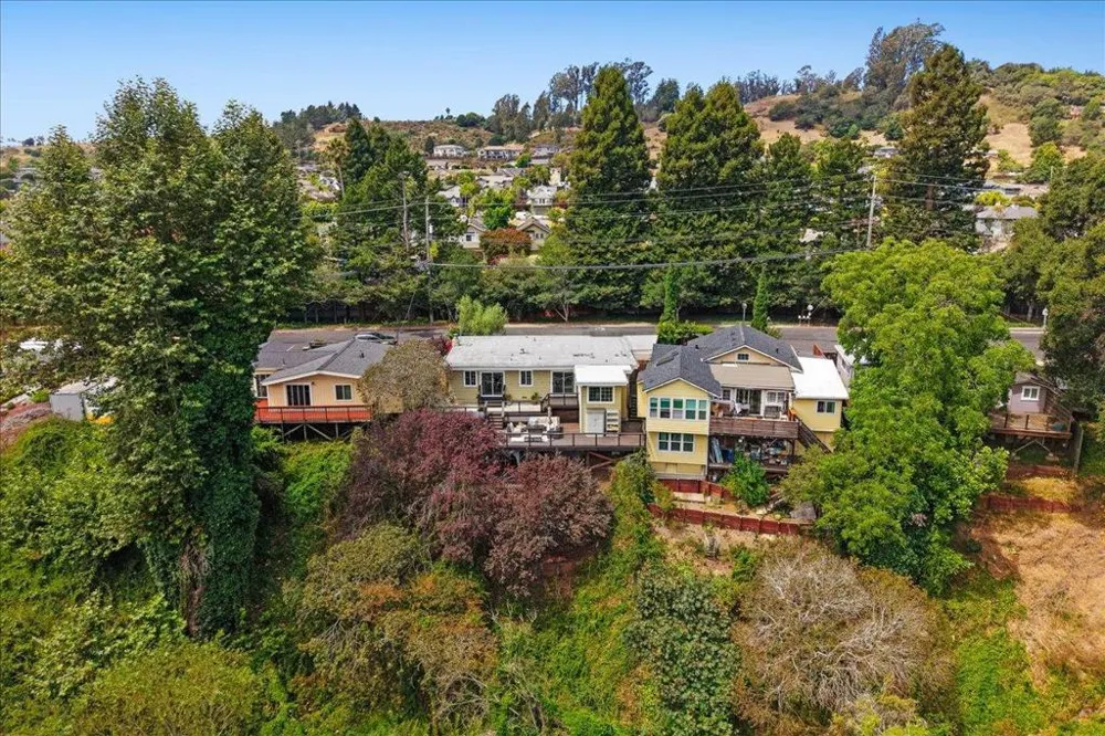 853 Old San Jose Road Soquel, CA 95073