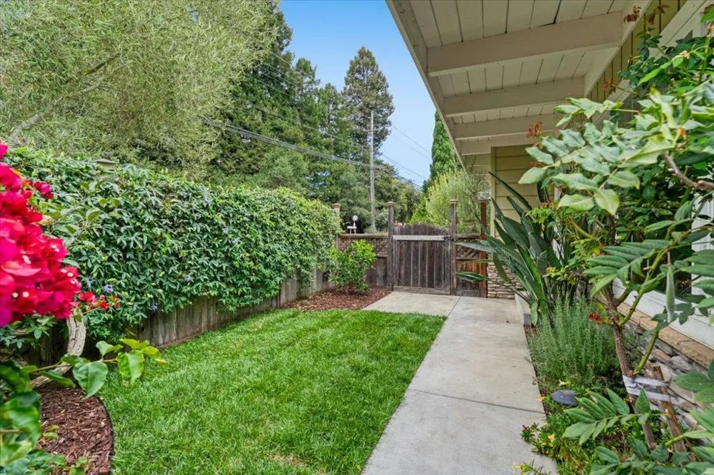 853 Old San Jose Road Soquel, CA 95073