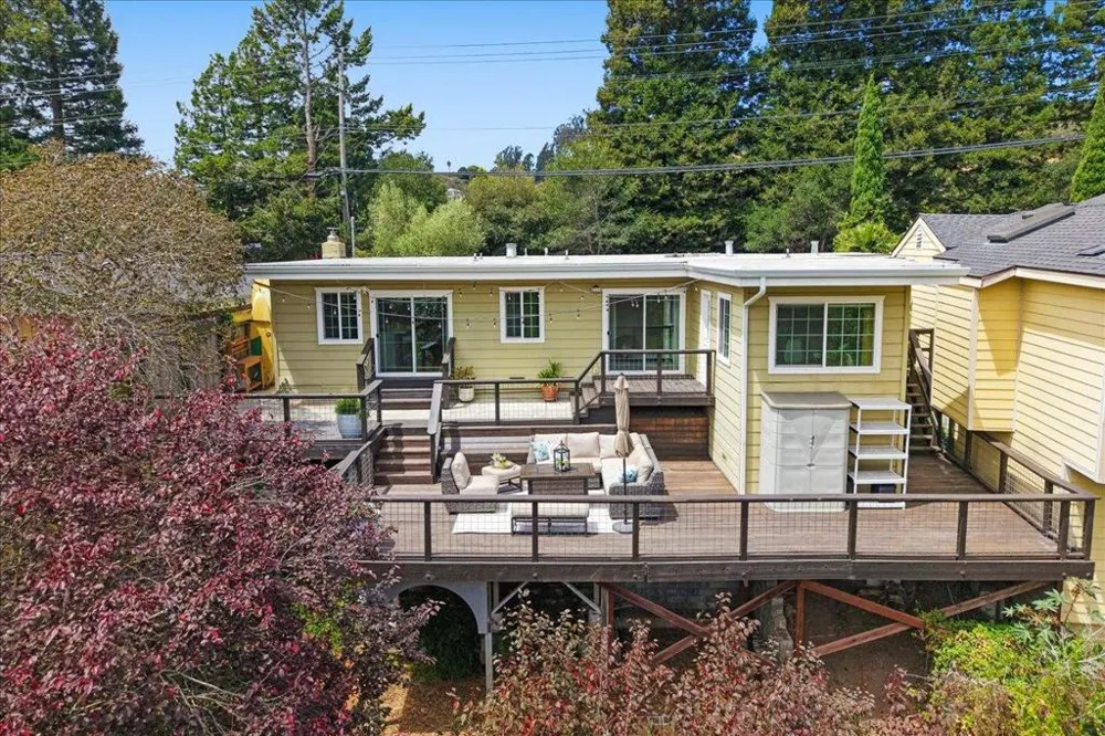 853 Old San Jose Road Soquel, CA 95073
