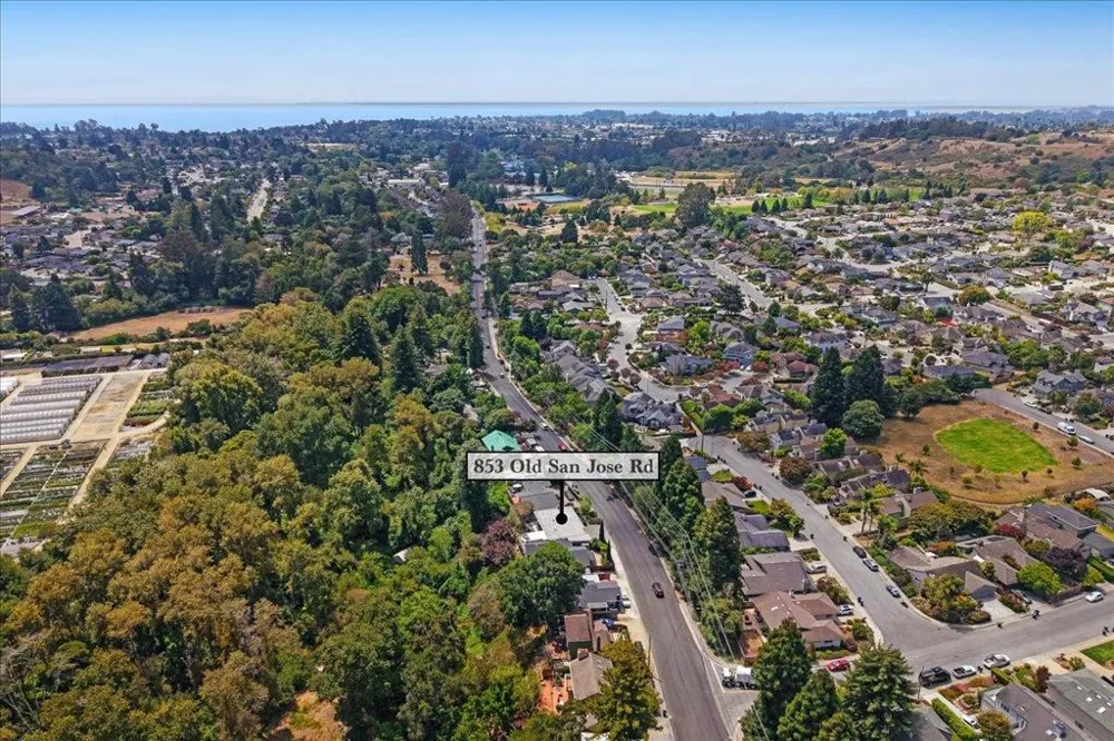 853 Old San Jose Road Soquel, CA 95073