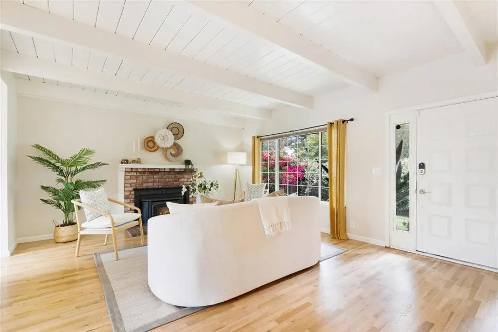 853 Old San Jose Road Soquel, CA 95073