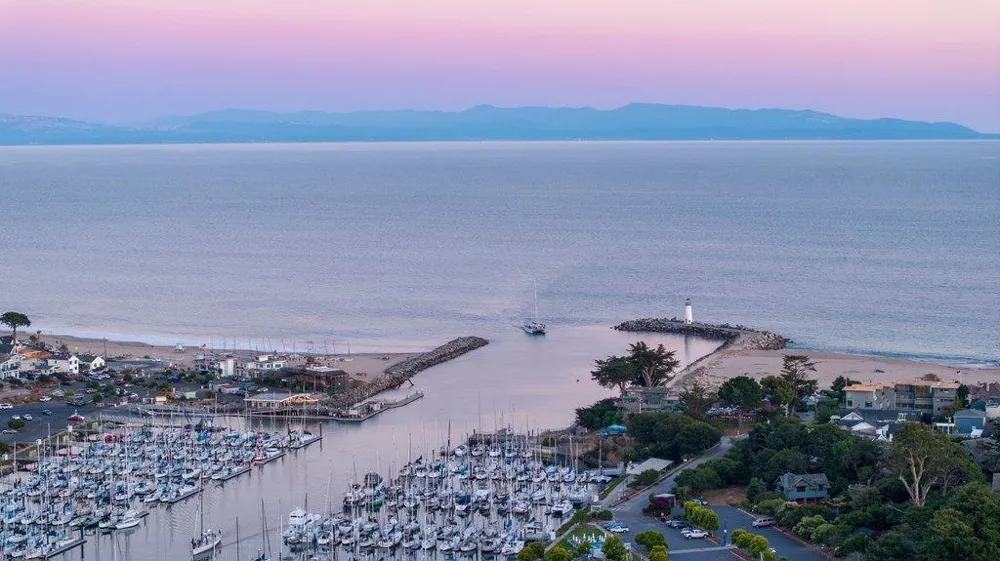 229 16th Avenue Santa Cruz, CA 95062