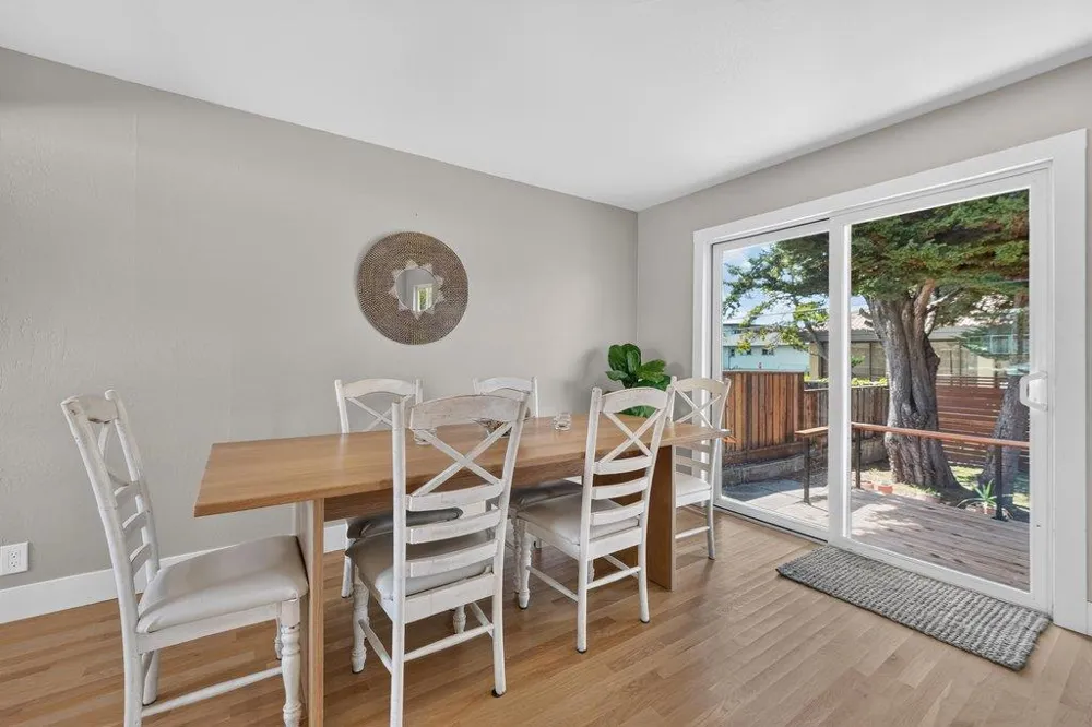 229 16th Avenue Santa Cruz, CA 95062