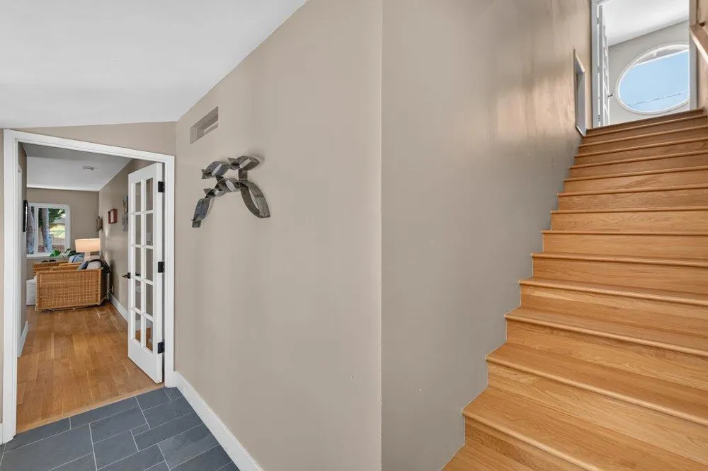 229 16th Avenue Santa Cruz, CA 95062