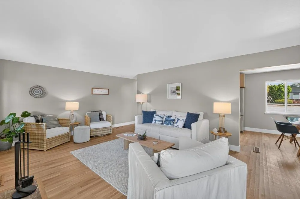 229 16th Avenue Santa Cruz, CA 95062