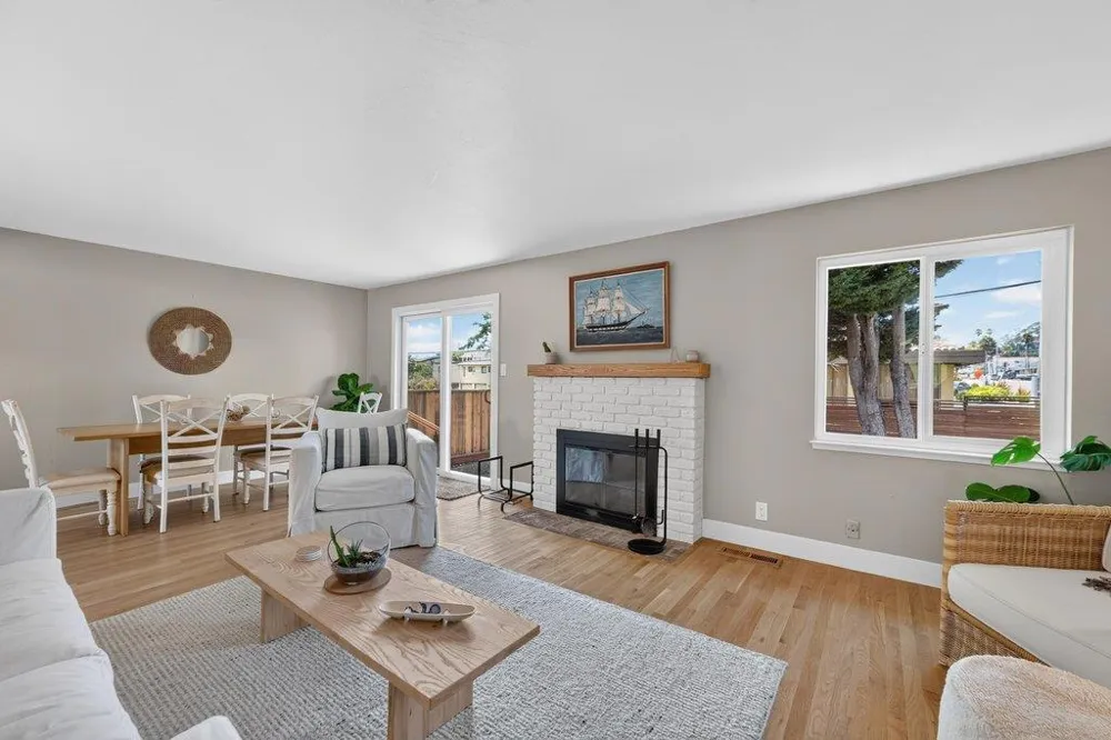 229 16th Avenue Santa Cruz, CA 95062