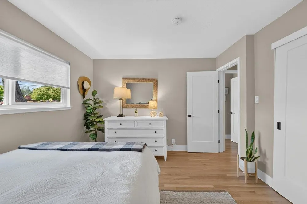 229 16th Avenue Santa Cruz, CA 95062