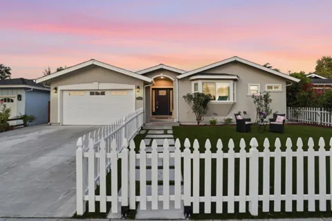 5486 Sharon Lane