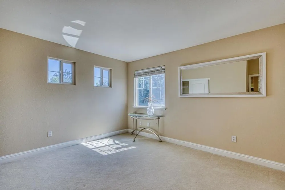 385 Via Vaquero Norte San Juan Bautista, CA 95045