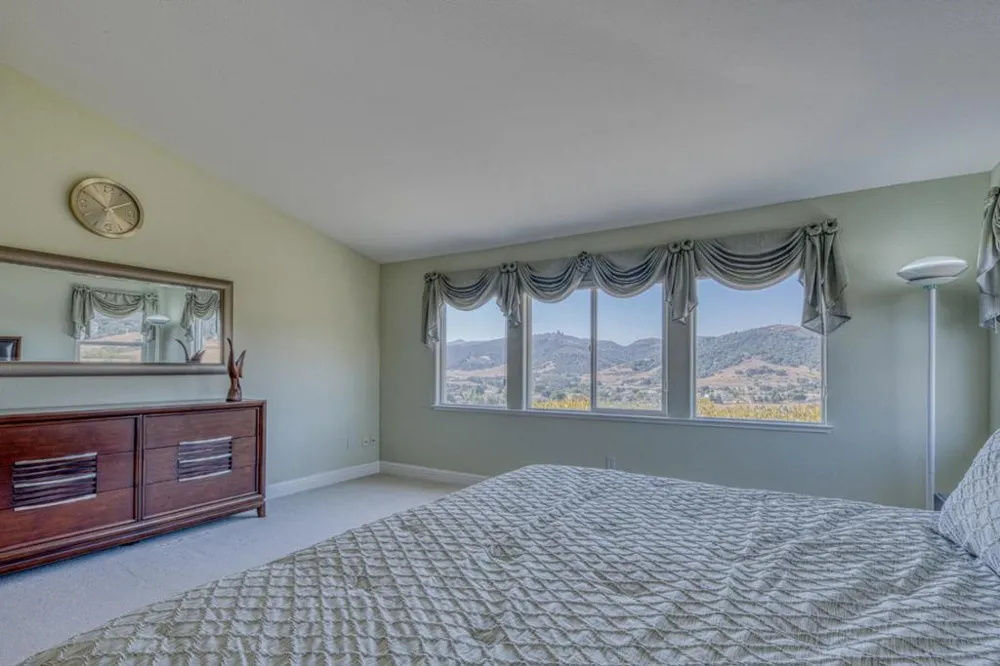385 Via Vaquero Norte San Juan Bautista, CA 95045