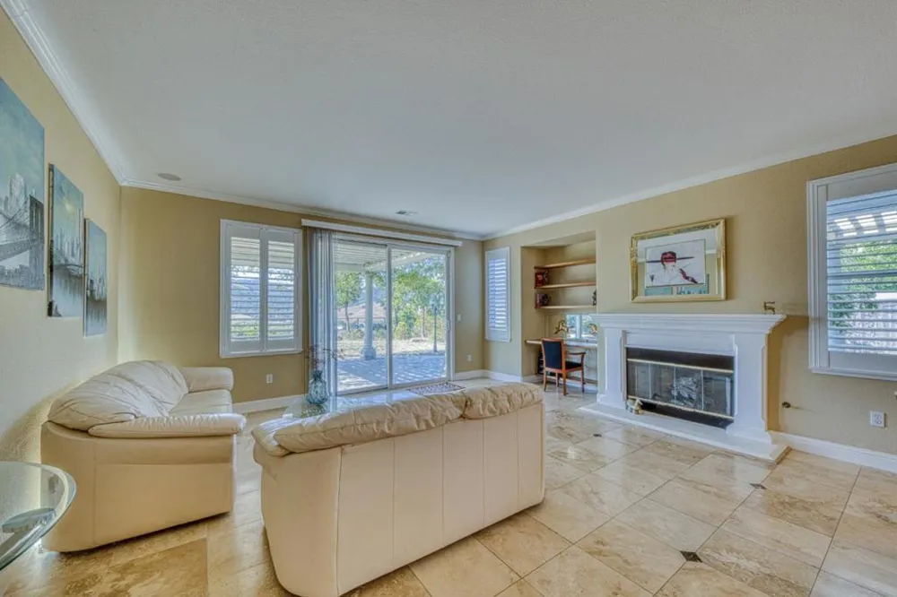 385 Via Vaquero Norte San Juan Bautista, CA 95045