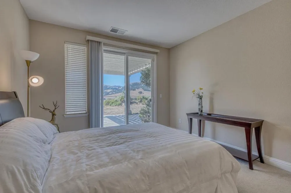 385 Via Vaquero Norte San Juan Bautista, CA 95045