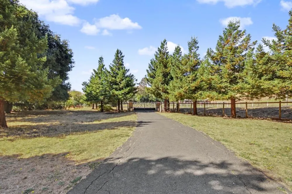 3678 Spurs Trail American Canyon, CA 94503