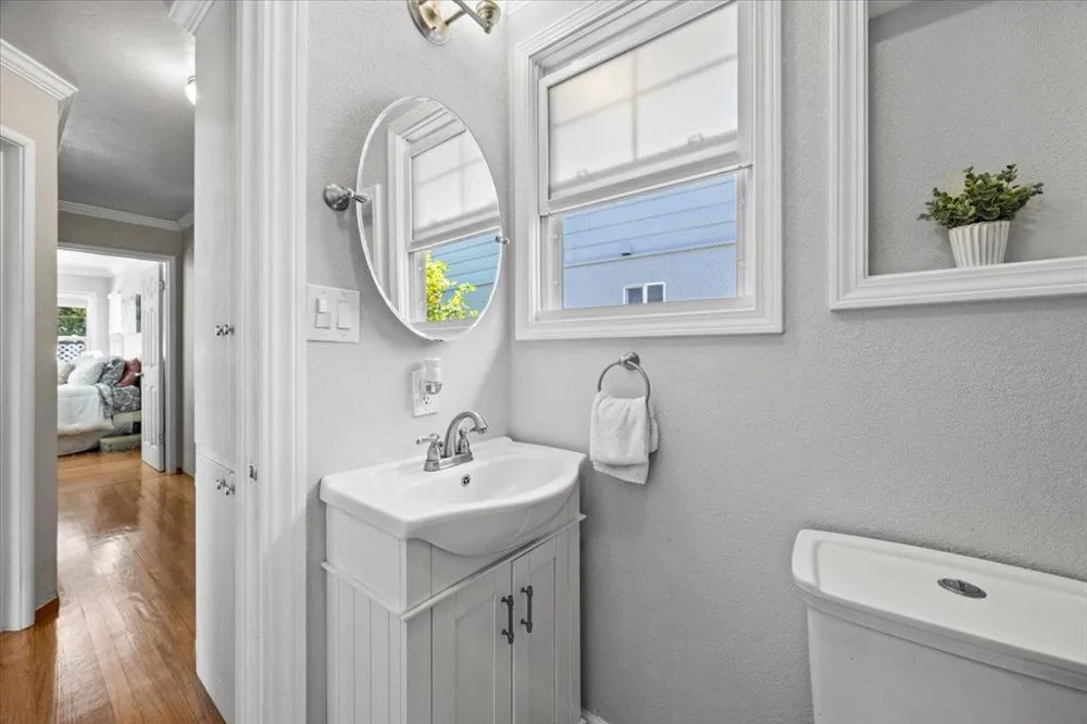 3523 Page Street Redwood City, CA 94063
