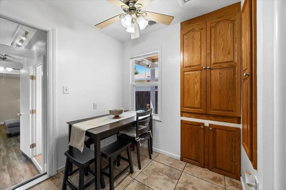 3523 Page Street Redwood City, CA 94063