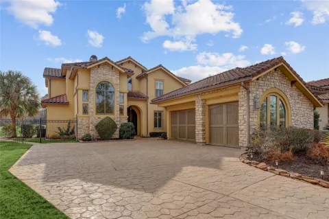 16203 Villa Fontana Way