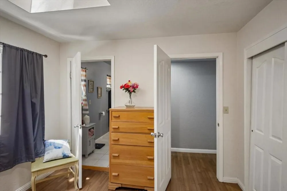 17515 Comanche Trail Los Gatos, CA 95033