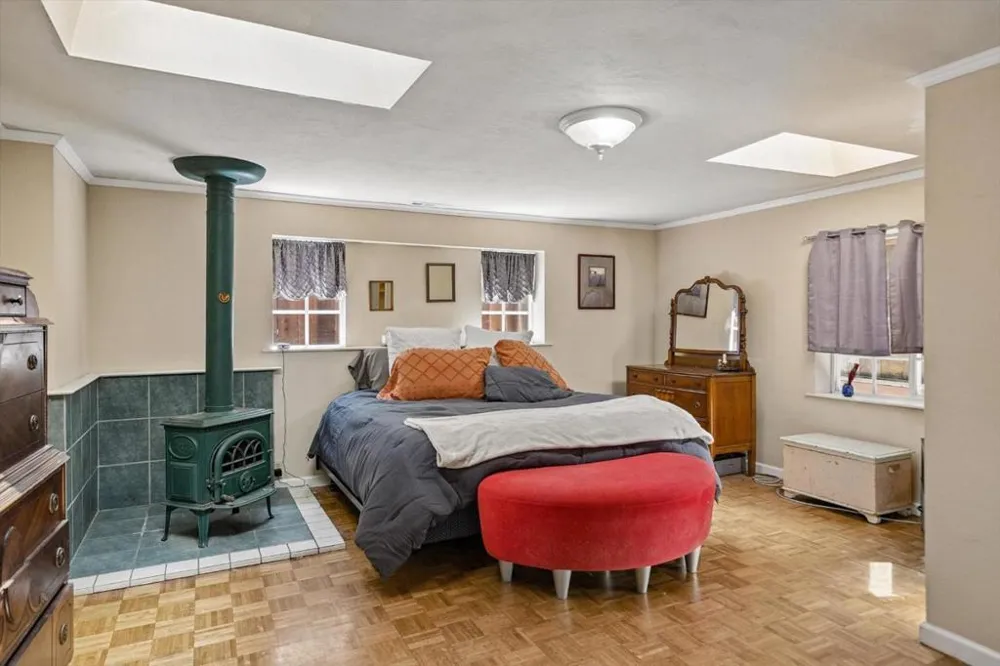 17515 Comanche Trail Los Gatos, CA 95033