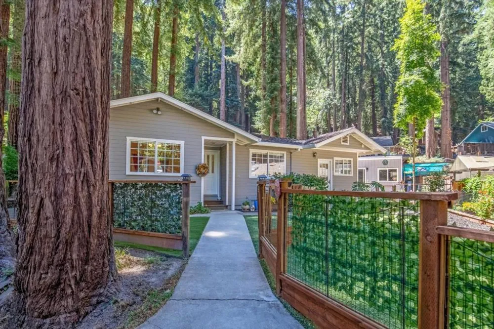 17515 Comanche Trail Los Gatos, CA 95033
