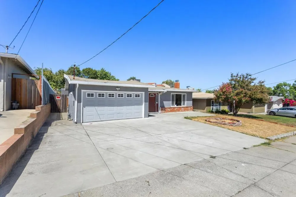 2810 Center Lane Antioch, CA 94509