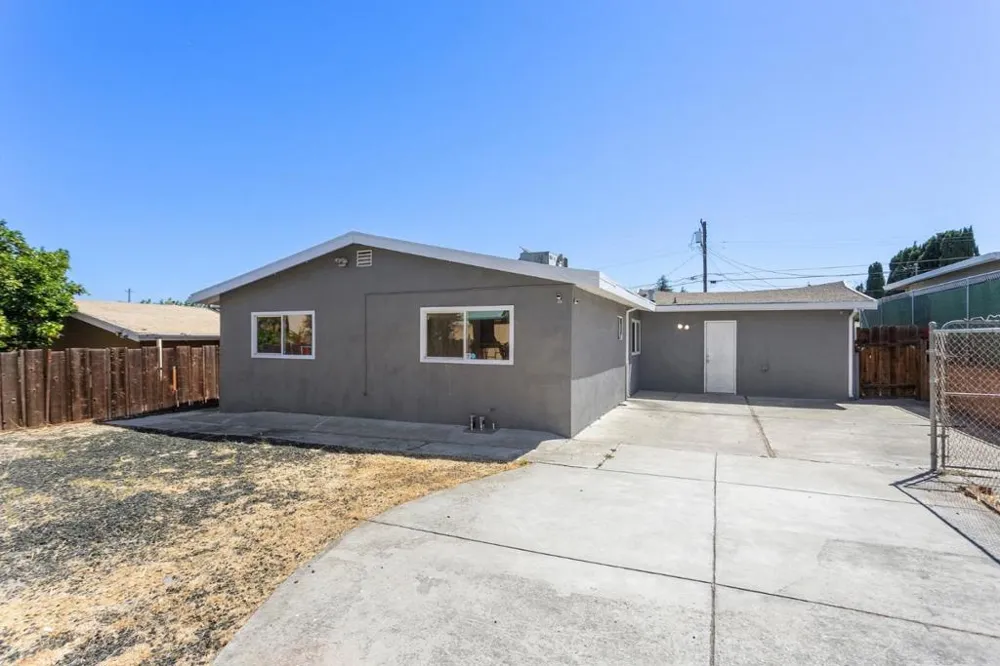 2810 Center Lane Antioch, CA 94509