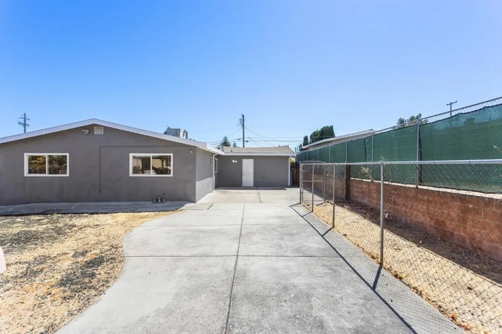 2810 Center Lane Antioch, CA 94509
