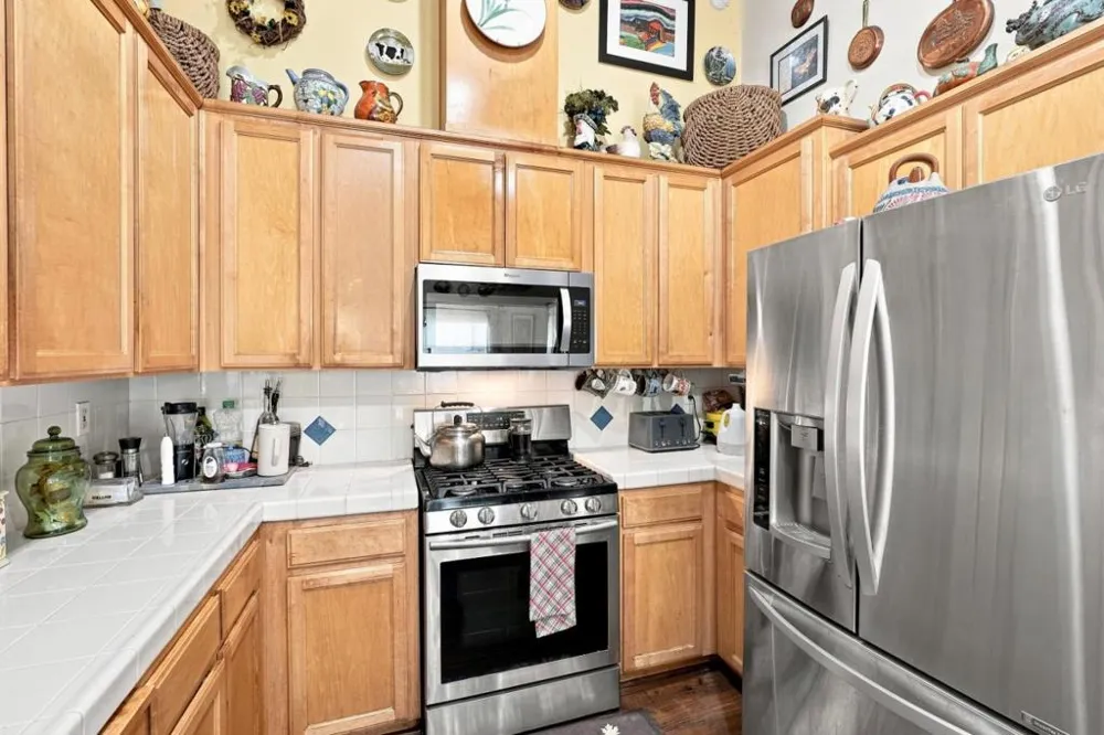 647 Elmwood Drive Los Banos, CA 93635