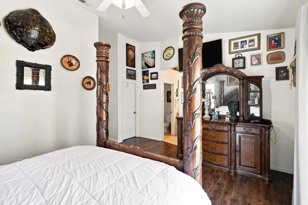 647 Elmwood Drive Los Banos, CA 93635