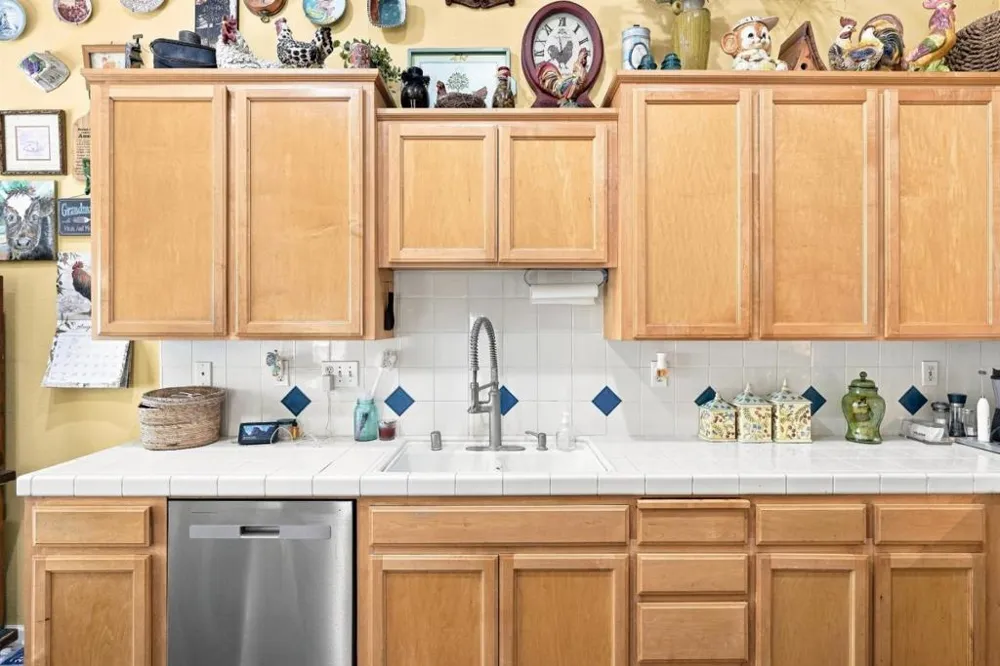 647 Elmwood Drive Los Banos, CA 93635