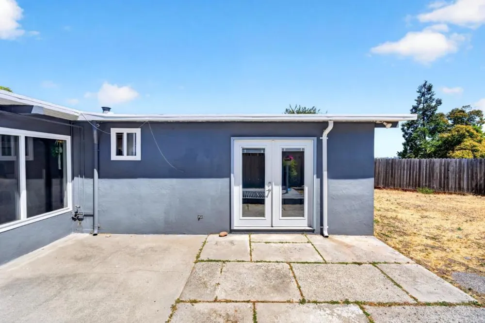 1111 Marionola Way Pinole, CA 94564