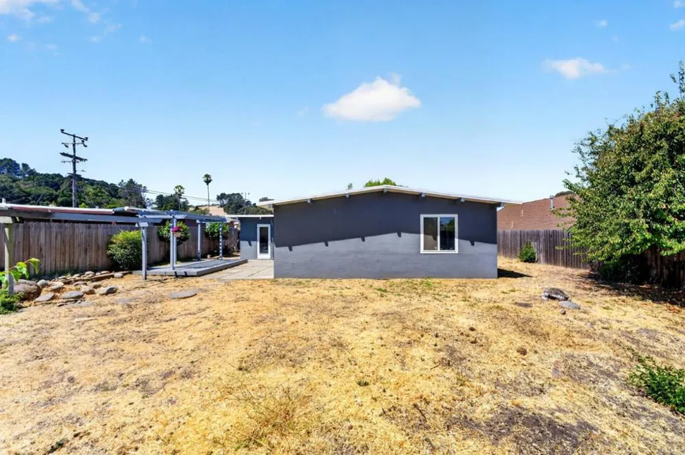 1111 Marionola Way Pinole, CA 94564